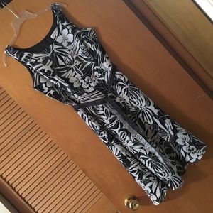 Dress barn floral lined dress with reversible belt